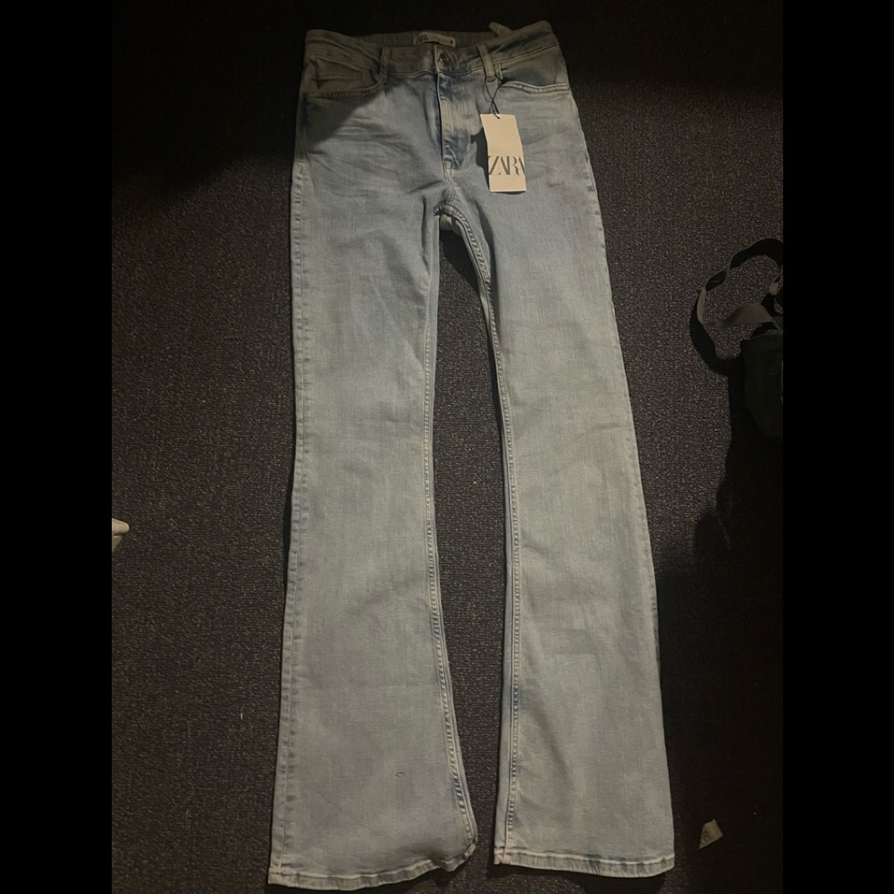 Zara size 6